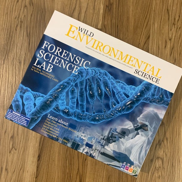 *NEW* Wild Environmental Science - Forensic Science Lab - Picture 3 of 6